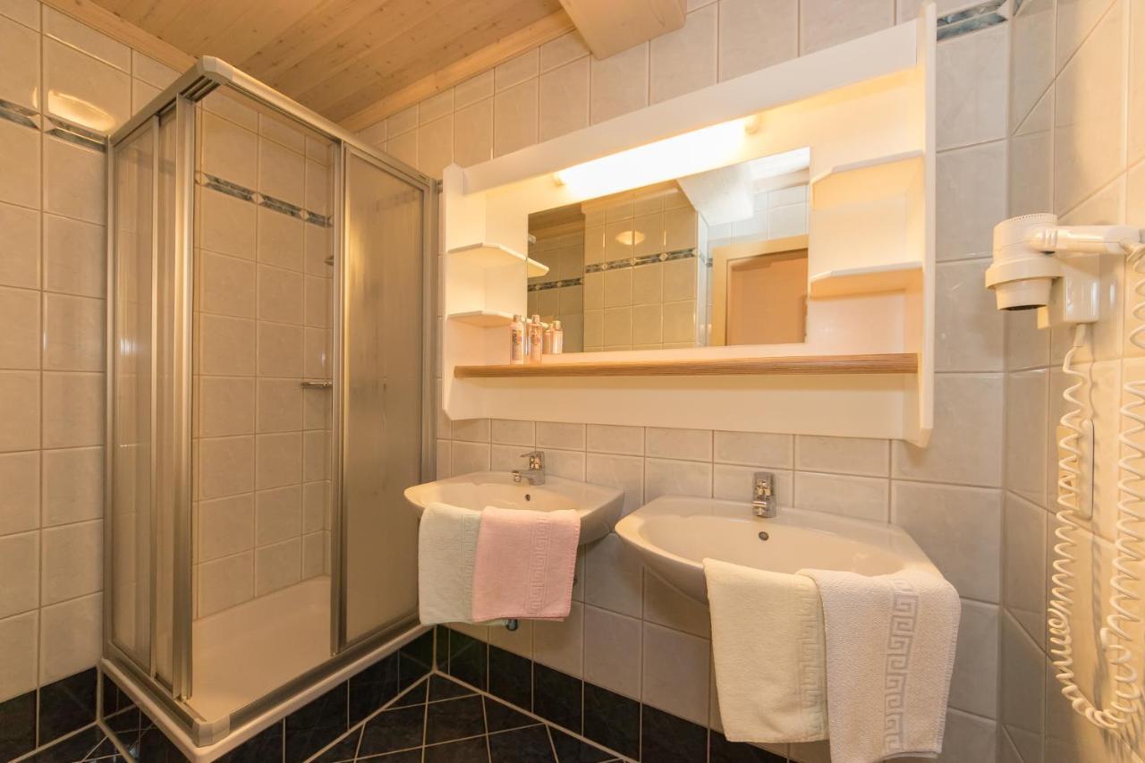 Appartement-Gaestehaus Marie Anderl ซาลบาคฮินเทอร์เกลมม์ ภายนอก รูปภาพ