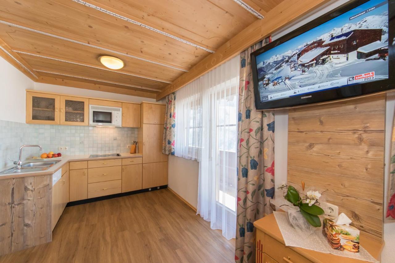Appartement-Gaestehaus Marie Anderl ซาลบาคฮินเทอร์เกลมม์ ภายนอก รูปภาพ